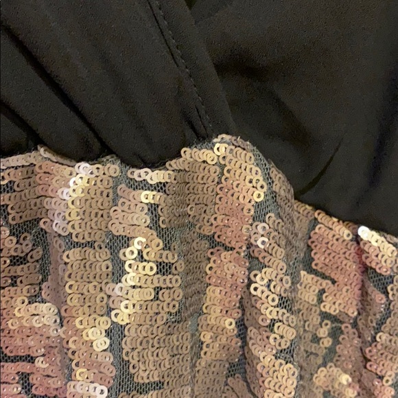 Sequin dress - Picture 2 of 3